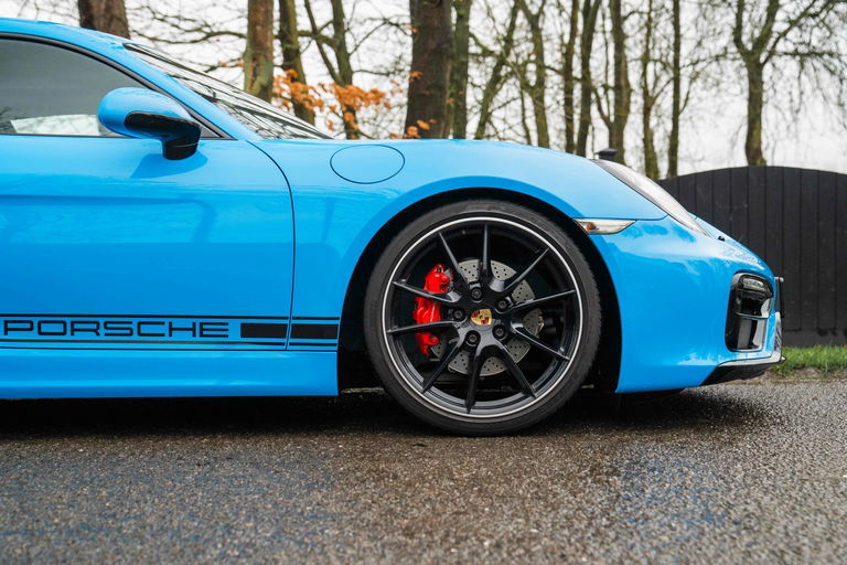 Porsche 981 Cayman S