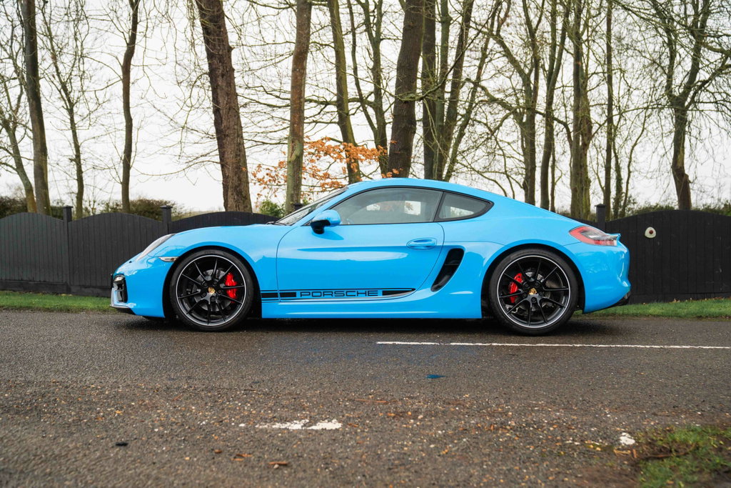 Porsche 981 Cayman S