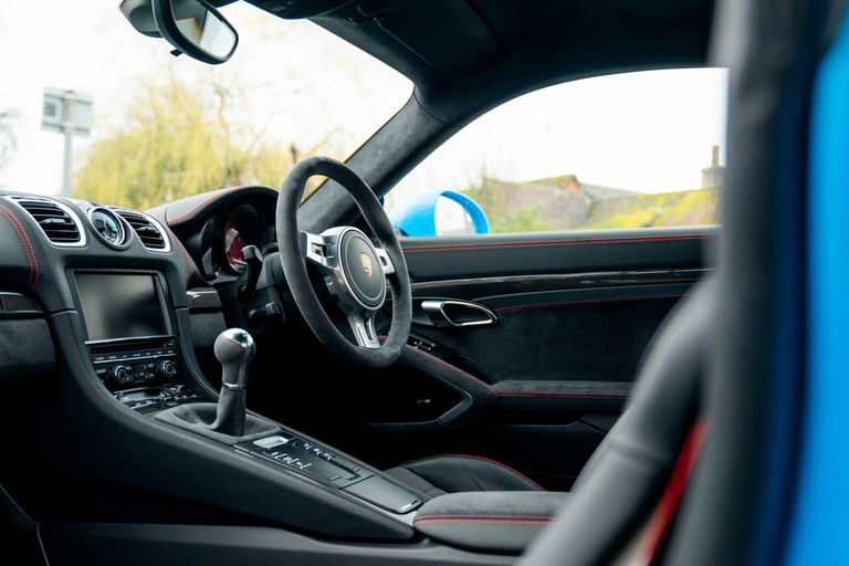 Porsche 981 Cayman S