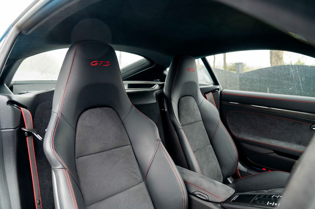 Porsche 981 Cayman S