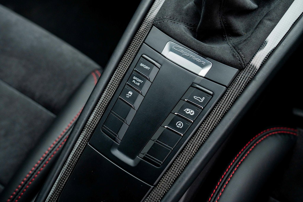 Porsche 981 Cayman S