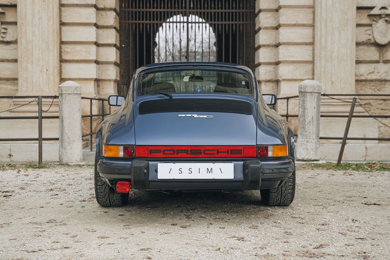 Porsche 911 SC