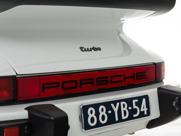 Porsche 911 Turbo 3.0