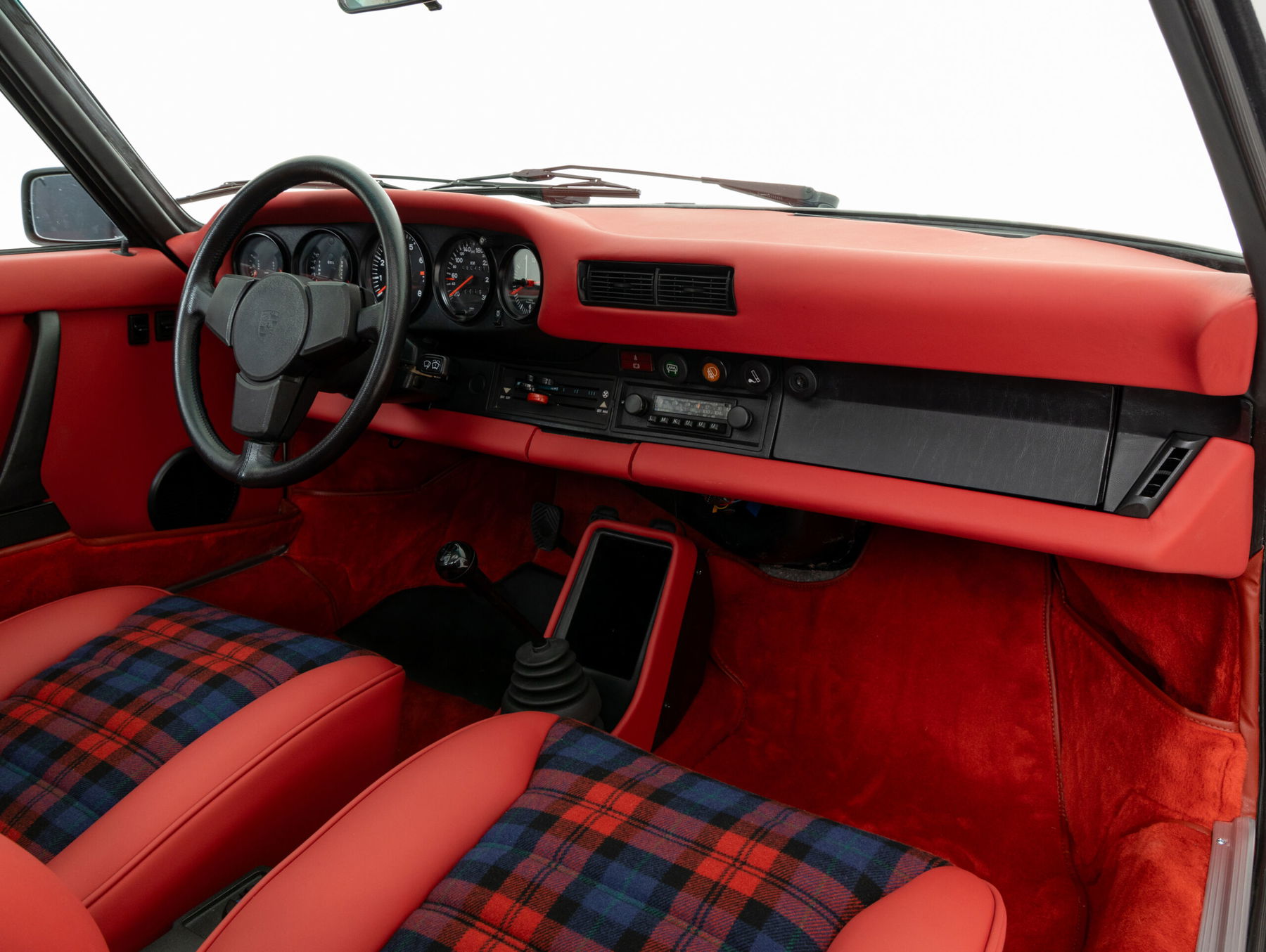 2024 Porsche 911: 54 Interior Photos