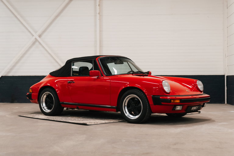 Porsche 911 Carrera 3.2