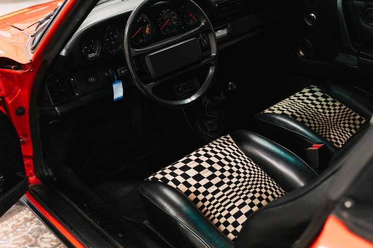 Porsche 911 Carrera 3.2