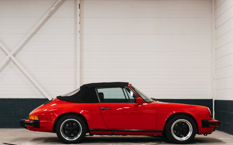 Porsche 911 Carrera 3.2