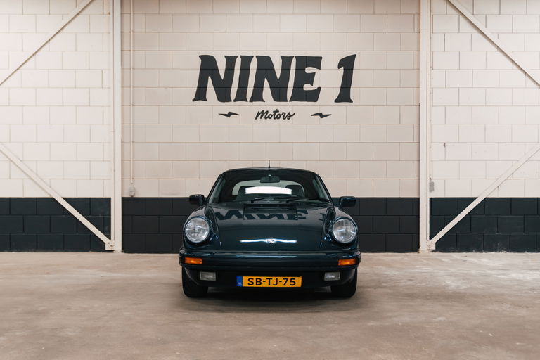 Porsche 911 Carrera 3.2