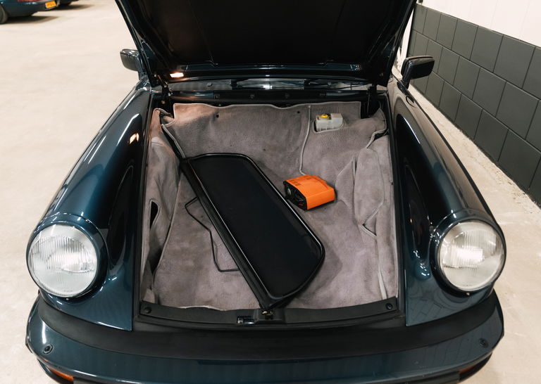 Porsche 911 Carrera 3.2