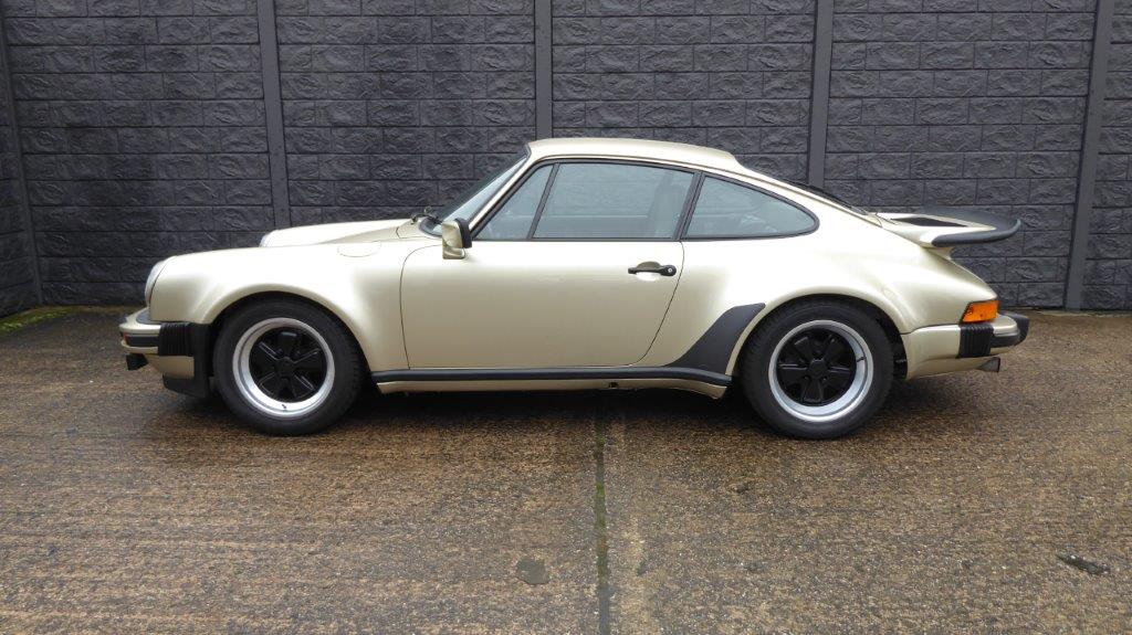 Porsche 911 Turbo 3.0 1977 - elferspot.com - Marketplace for