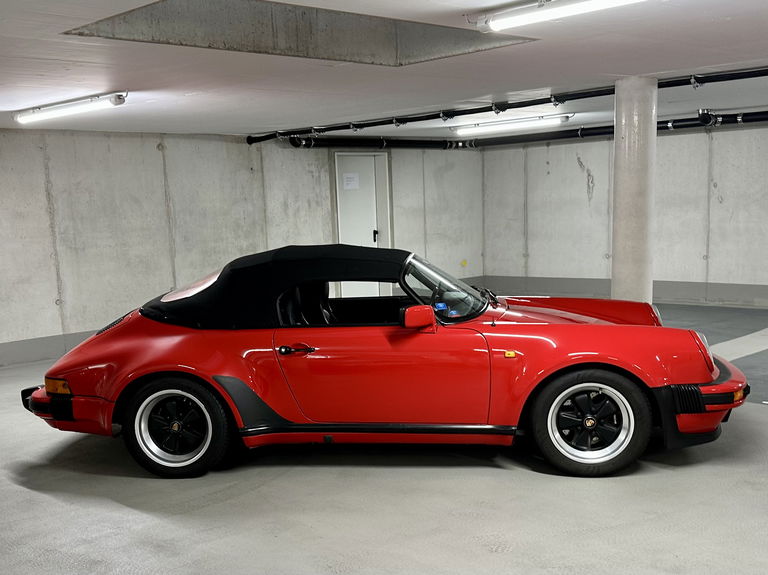 Porsche 911 Carrera 3.2 Speedster