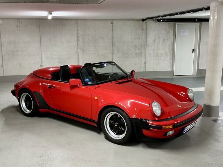 Porsche 911 Carrera 3.2 Speedster