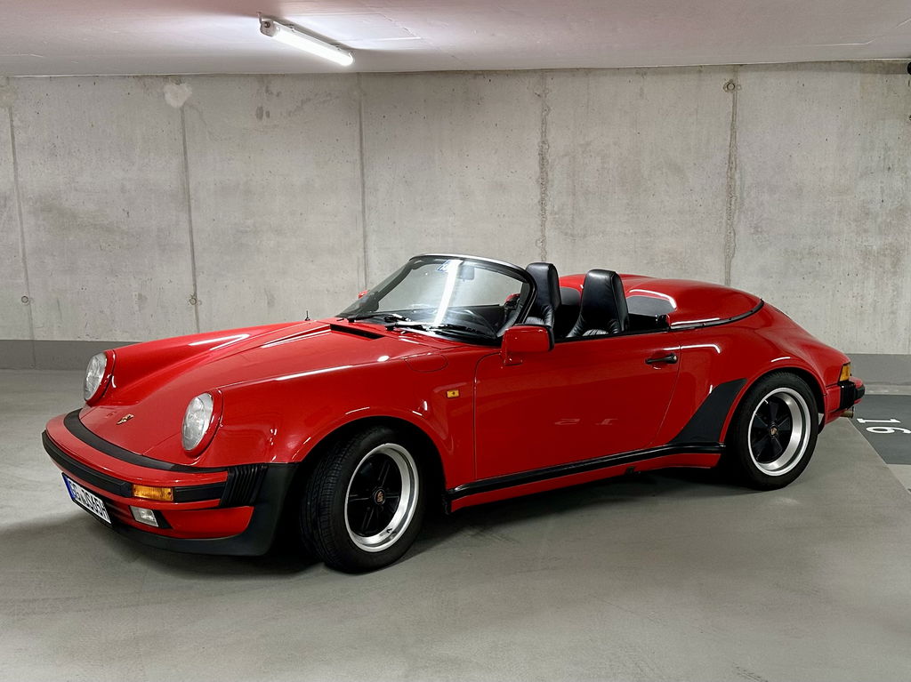 Porsche 911 Carrera 3.2 Speedster