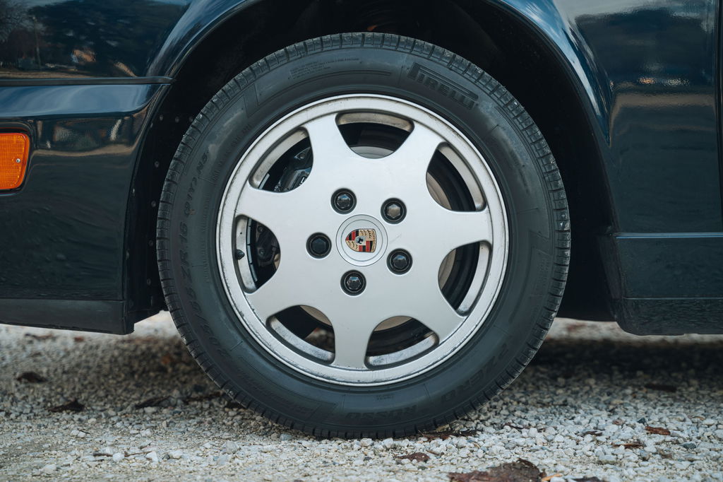 Porsche 964 Carrera 4