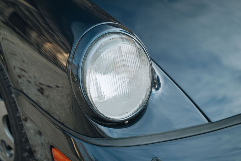 Porsche 964 Carrera 4