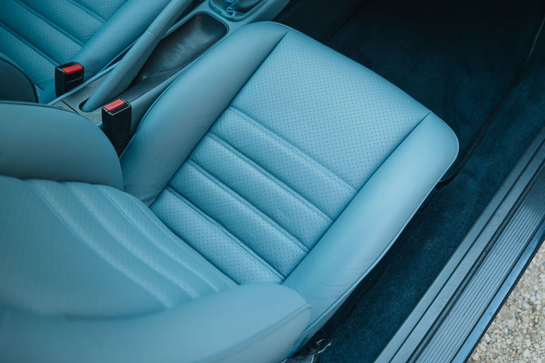 Porsche 964 Carrera 4