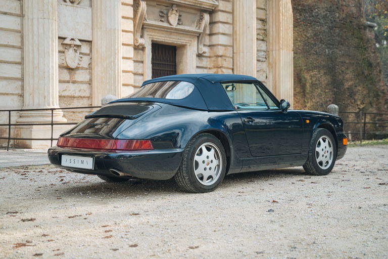 Porsche 964 Carrera 4