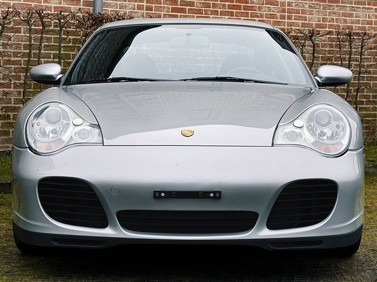 Porsche 996 Carrera 4S