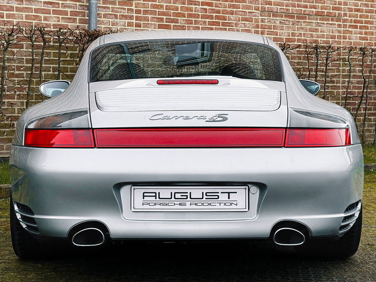 Porsche 996 Carrera 4S