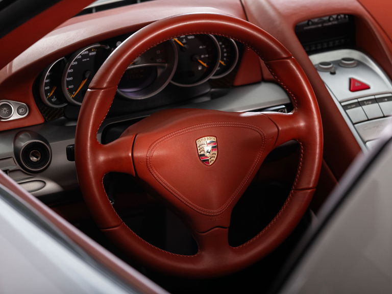 Porsche Carrera GT