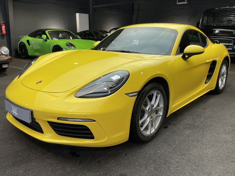 Porsche 718 Cayman