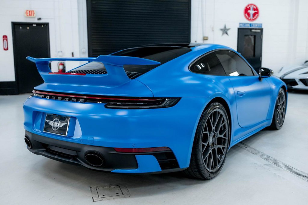 Porsche 992 Carrera T