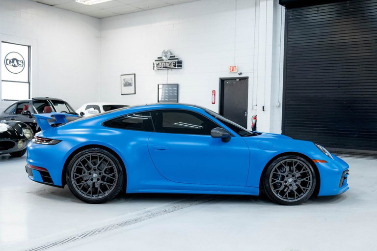 Porsche 992 Carrera T