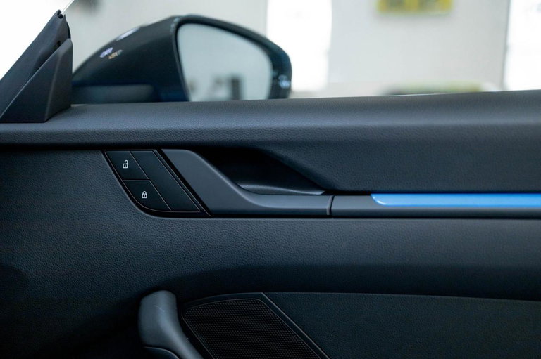 Porsche 992 Carrera T