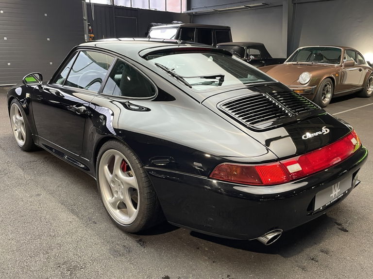 Porsche 993 Carrera 4S