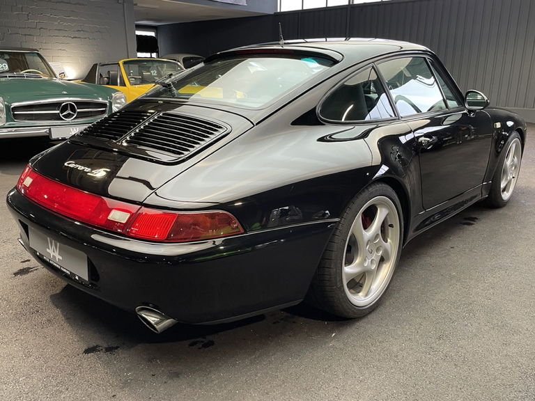 Porsche 993 Carrera 4S