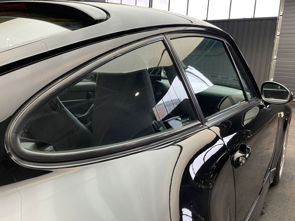 Porsche 993 Carrera 4S