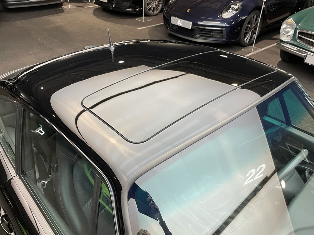 Porsche 993 Carrera 4S