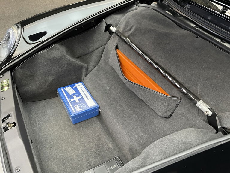 Porsche 993 Carrera 4S