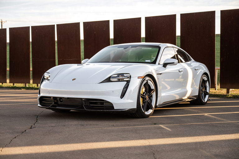 Porsche Taycan Turbo S