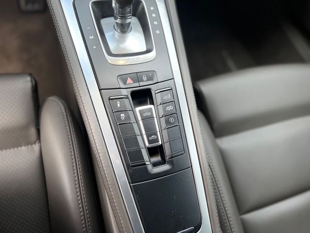 Porsche 718 Boxster S