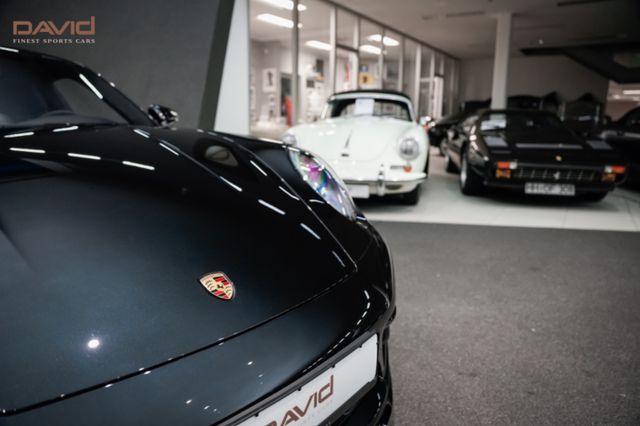 Porsche 992 Carrera GTS