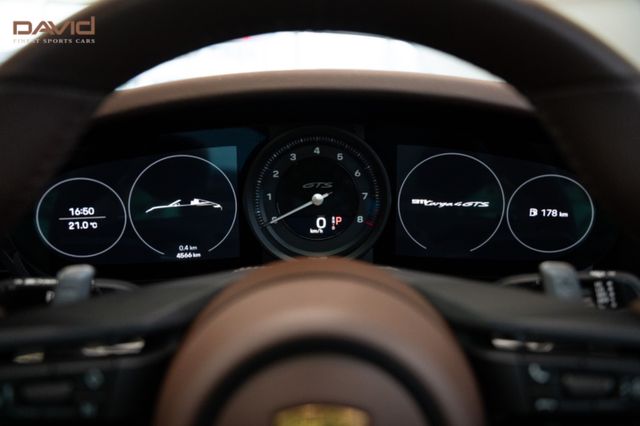 Porsche 992 Targa 4 GTS