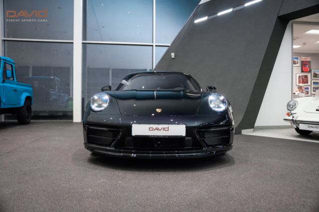 Porsche 992 Carrera GTS