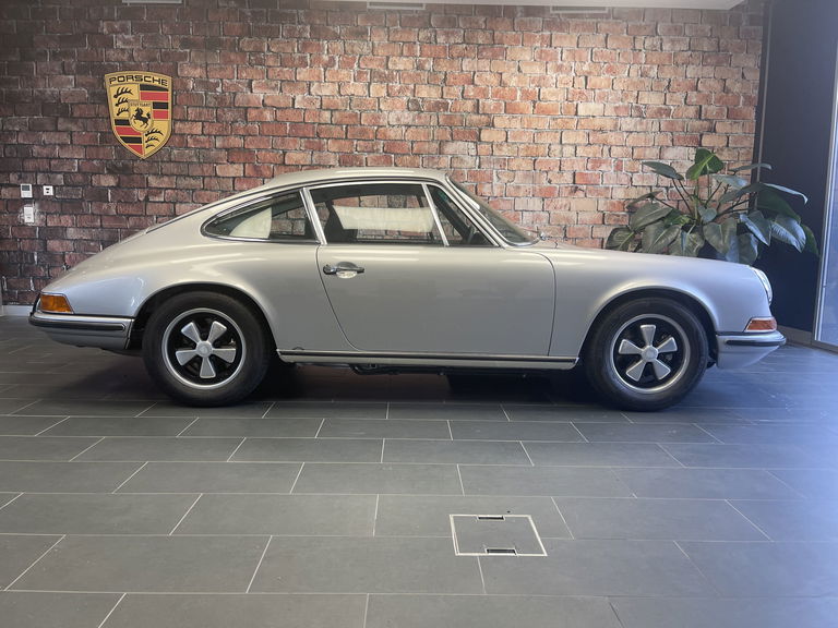 Porsche 911 S 