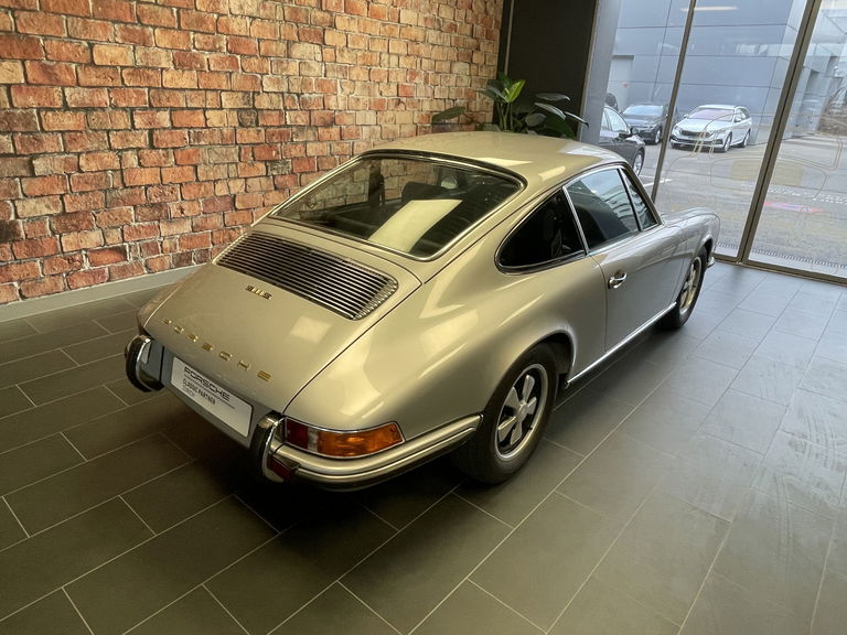 Porsche 911 S (F-Modell)