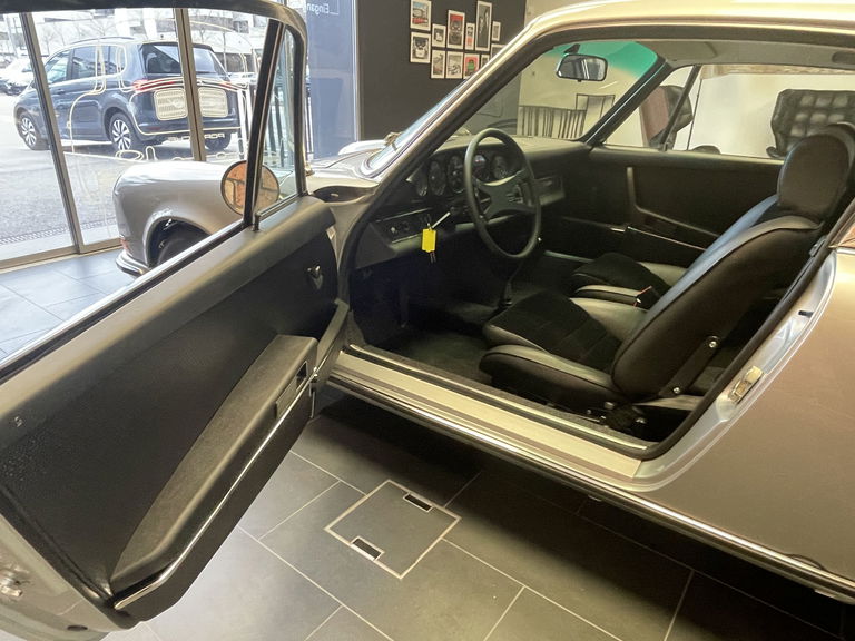 Porsche 911 S (F-Modell)