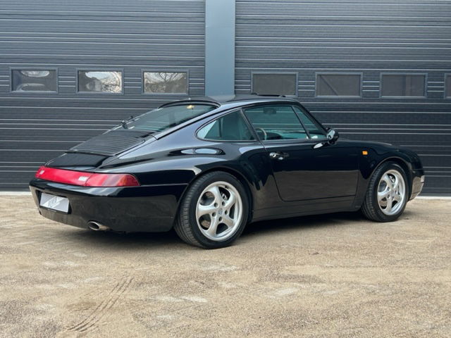 Porsche 993 Carrera 4