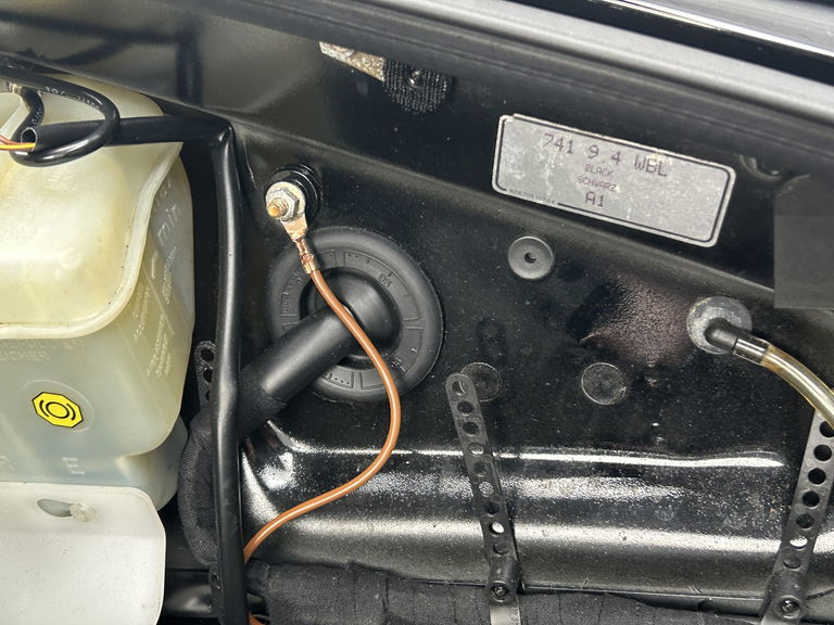 Porsche 993 Carrera 4