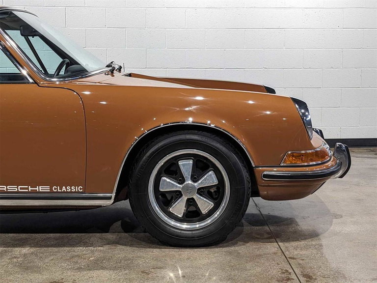 Porsche 911 T