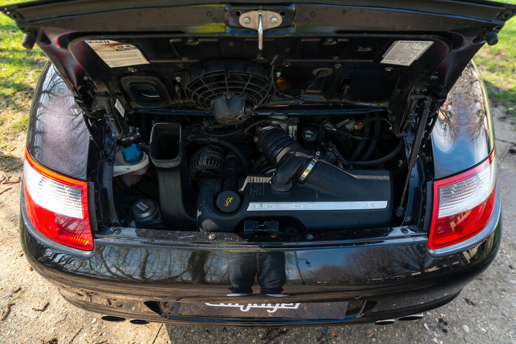 Porsche 997 Carrera 4