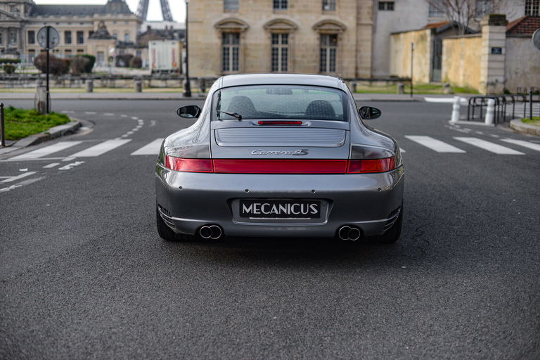 Porsche 996 Carrera 4S