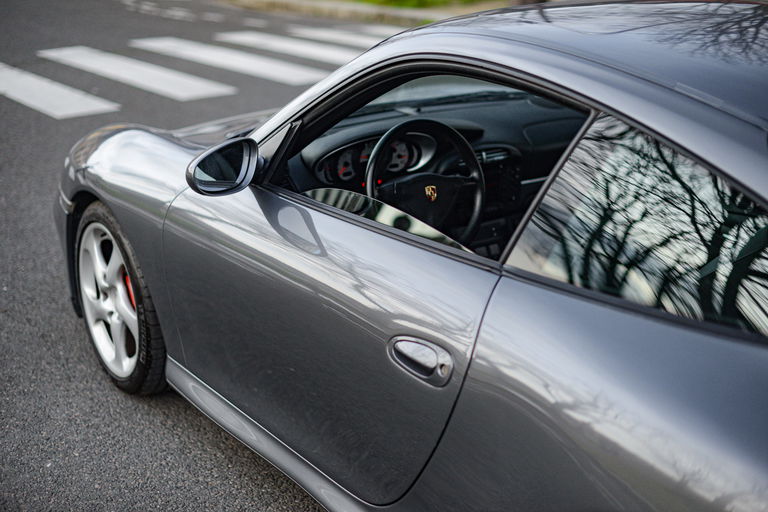 Porsche 996 Carrera 4S