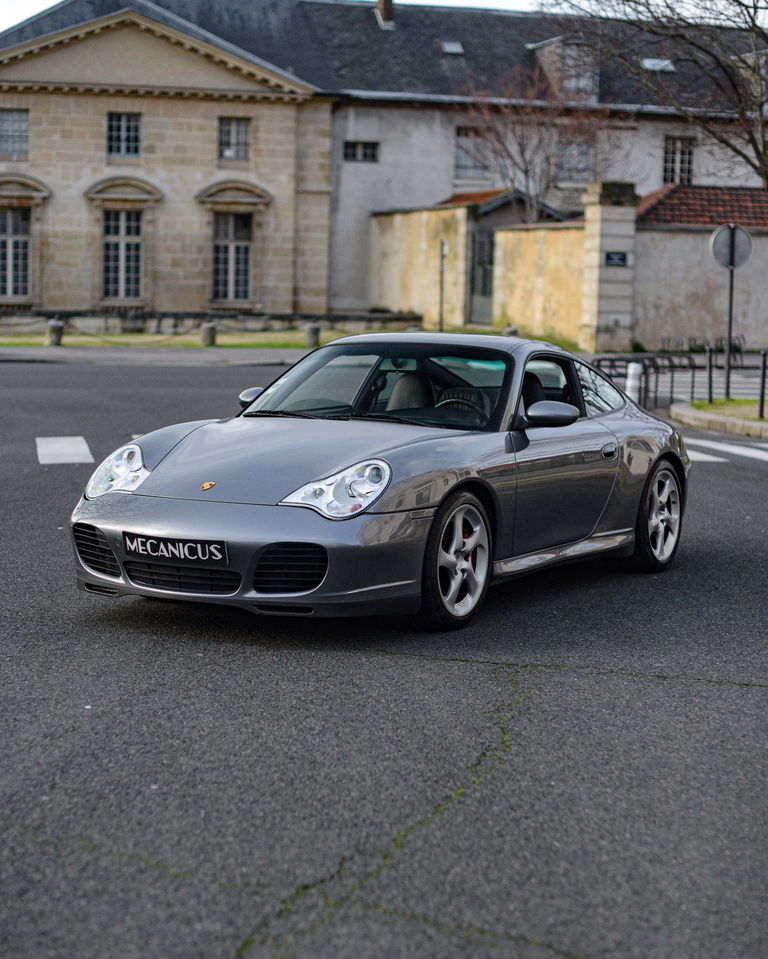 Porsche 996 Carrera 4S