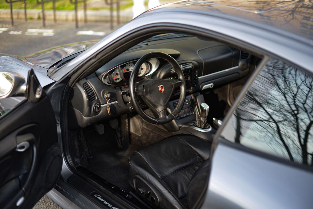 Porsche 996 Carrera 4S