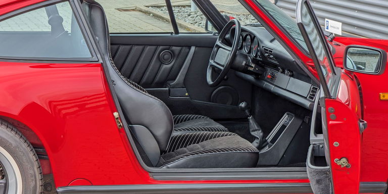 Porsche 911 Carrera 3.2 Clubsport